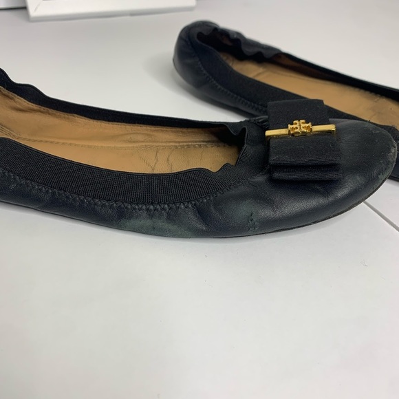 Tory Burch Black TLC Sedgewick Leather Flats W/ Gold Bow Detailing Size 9M - Picture 11 of 16